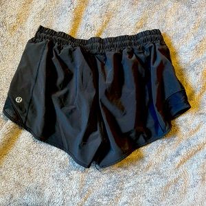 Black lululemon speed short size 6